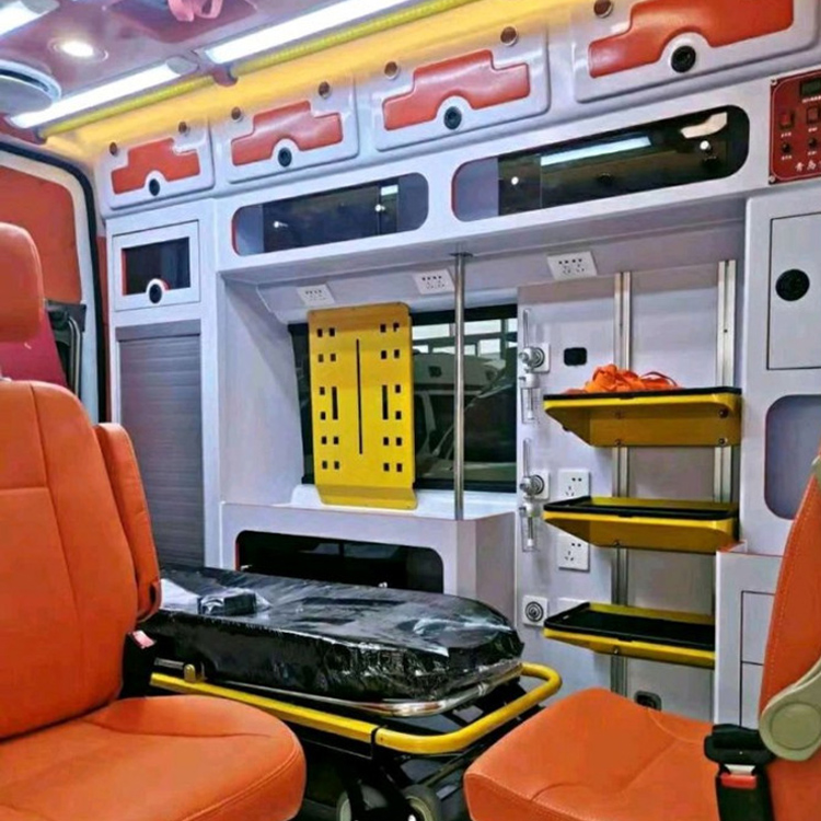 平和长途救护车护送病人租赁价格