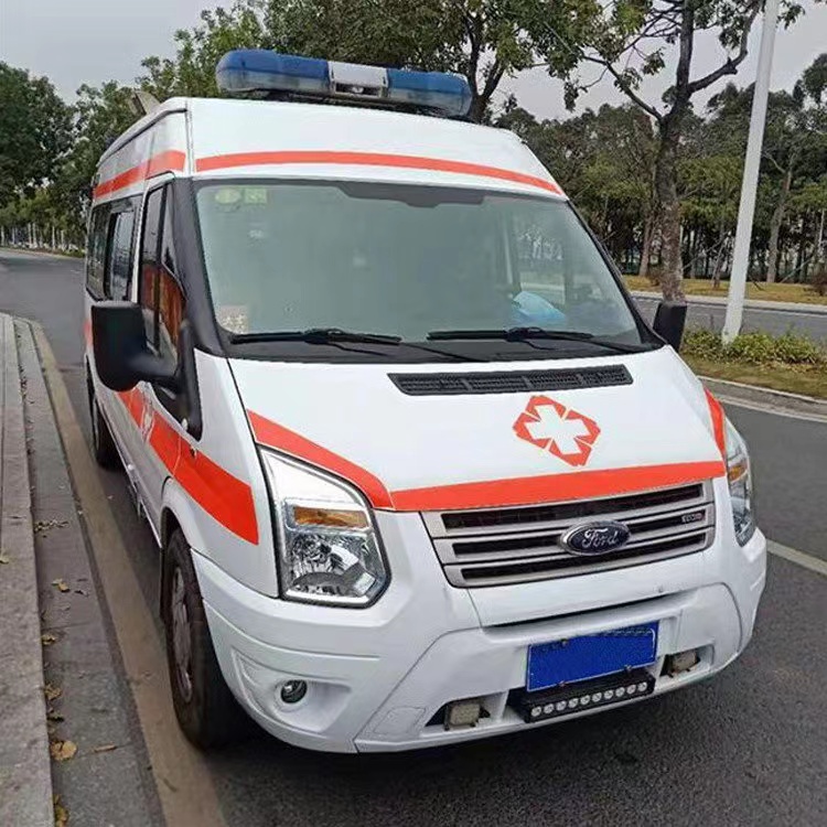 平和用途不同,救护车装备标准也不同